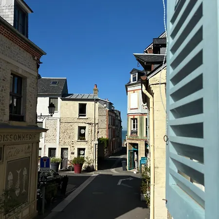 Maison De Pêcheur Petite Vue Centre Village Villerville